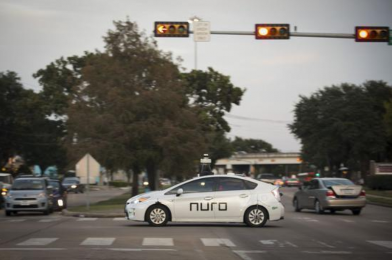 最后一英里送货机器人：Nuro成加州首家无人驾驶汽车送货公司