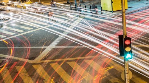 谷歌在交通信号灯上启用人工智能以减少污染