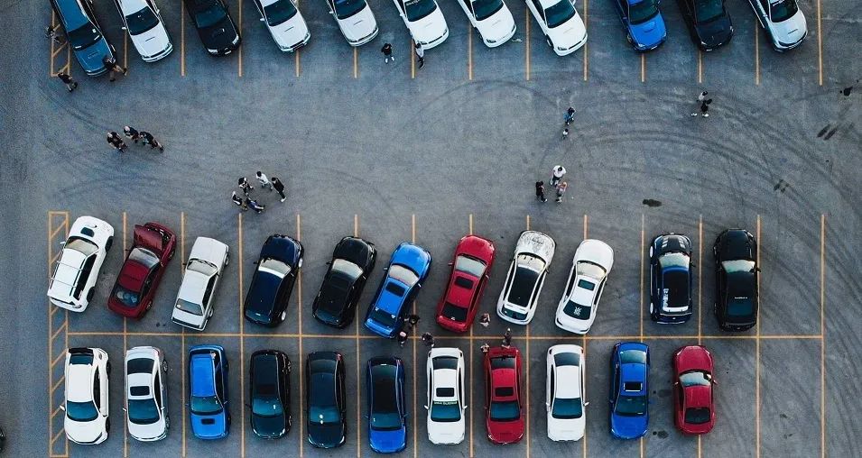 8000萬車位缺口，智慧停車賽道 足以破解城市停車難題嗎？