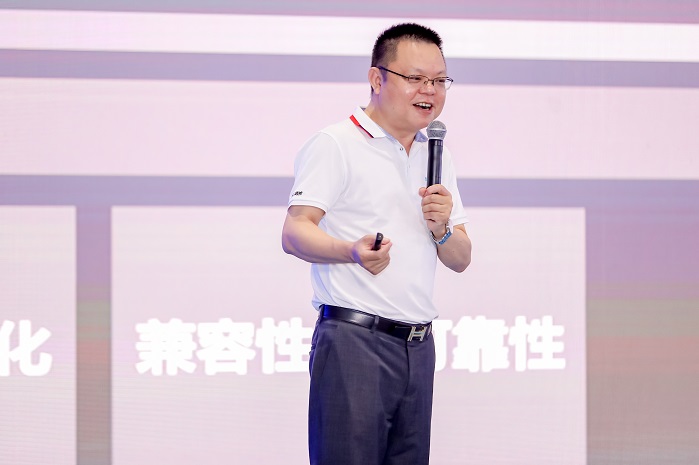 杨永辉.jpg