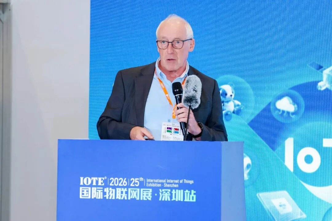 HK0JY4R44000.jpg